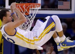 华体会体育|巴伦西亚主场对决埃尔切，保级生死战与冲欧关键较量点燃西甲赛场