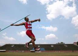 华体会官网|埃切韦里抵达赫罗纳引轰动，特狮续约成俱乐部战略核心