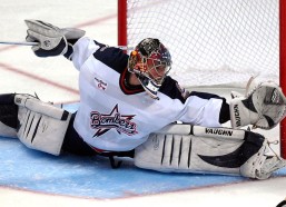 华体会官网|湖人官方致敬詹姆斯全能盛宴，31分9篮板10助攻铸就经典战役