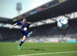 华体会网站_奥萨尔空中对决泰特引争议，进攻犯规虚惊一场，双星健康成焦点