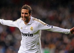 【华体会官方】齐沃变阵541引领国米告捷，教练荣辱系于胜负瞬间