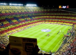 华体会网站：勇士队战略调整，ESPN曝管理层倾向夏季交易库明加，时机或成关键胜负手