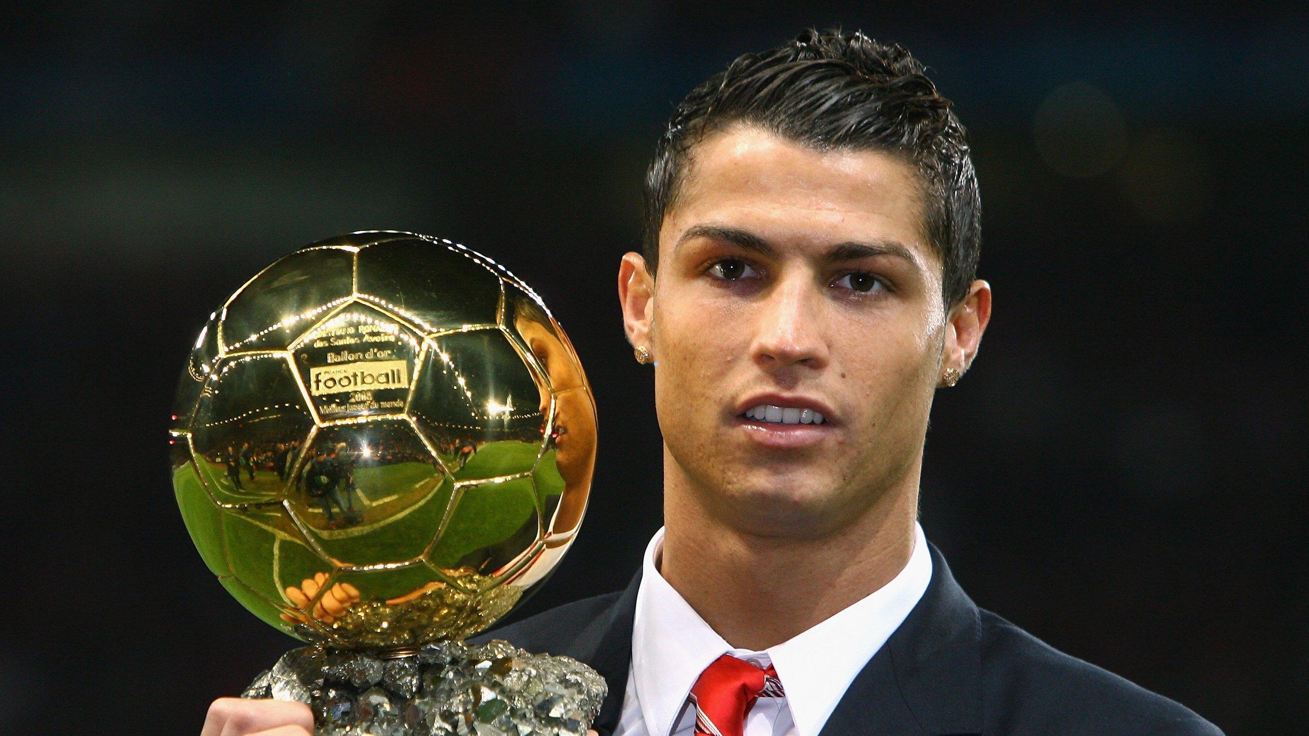 埃基蒂克专访:欧冠不是梦想而是目标,享受足球带来的一切